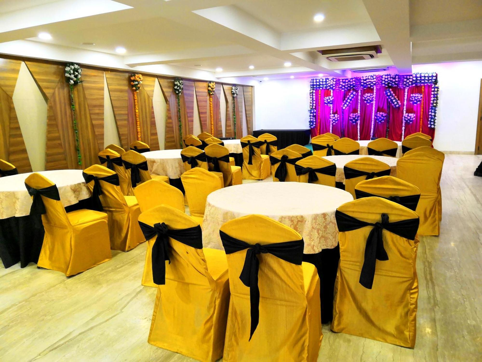 Hotel The Ved Mantra Gwalior Exterior foto